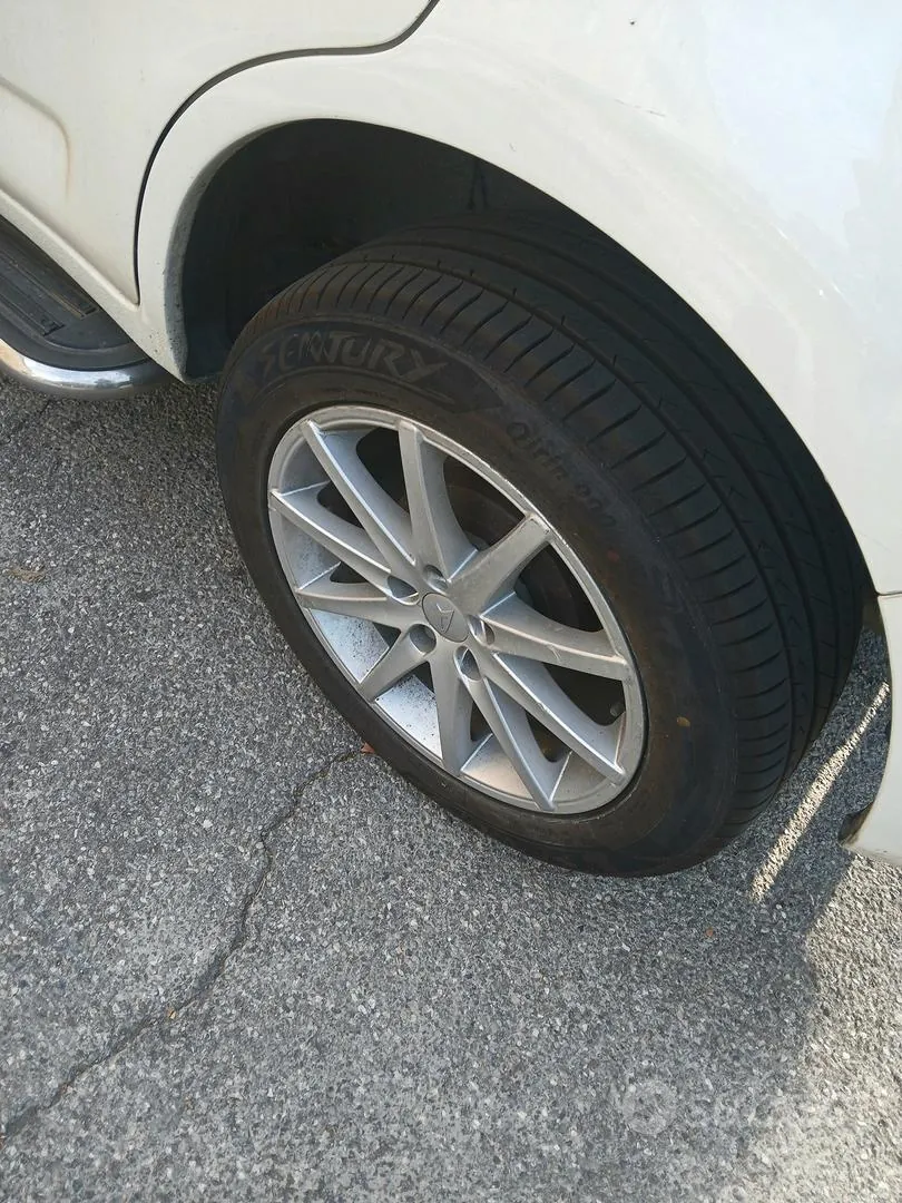 Daihatsu Terios 2010 photo 5