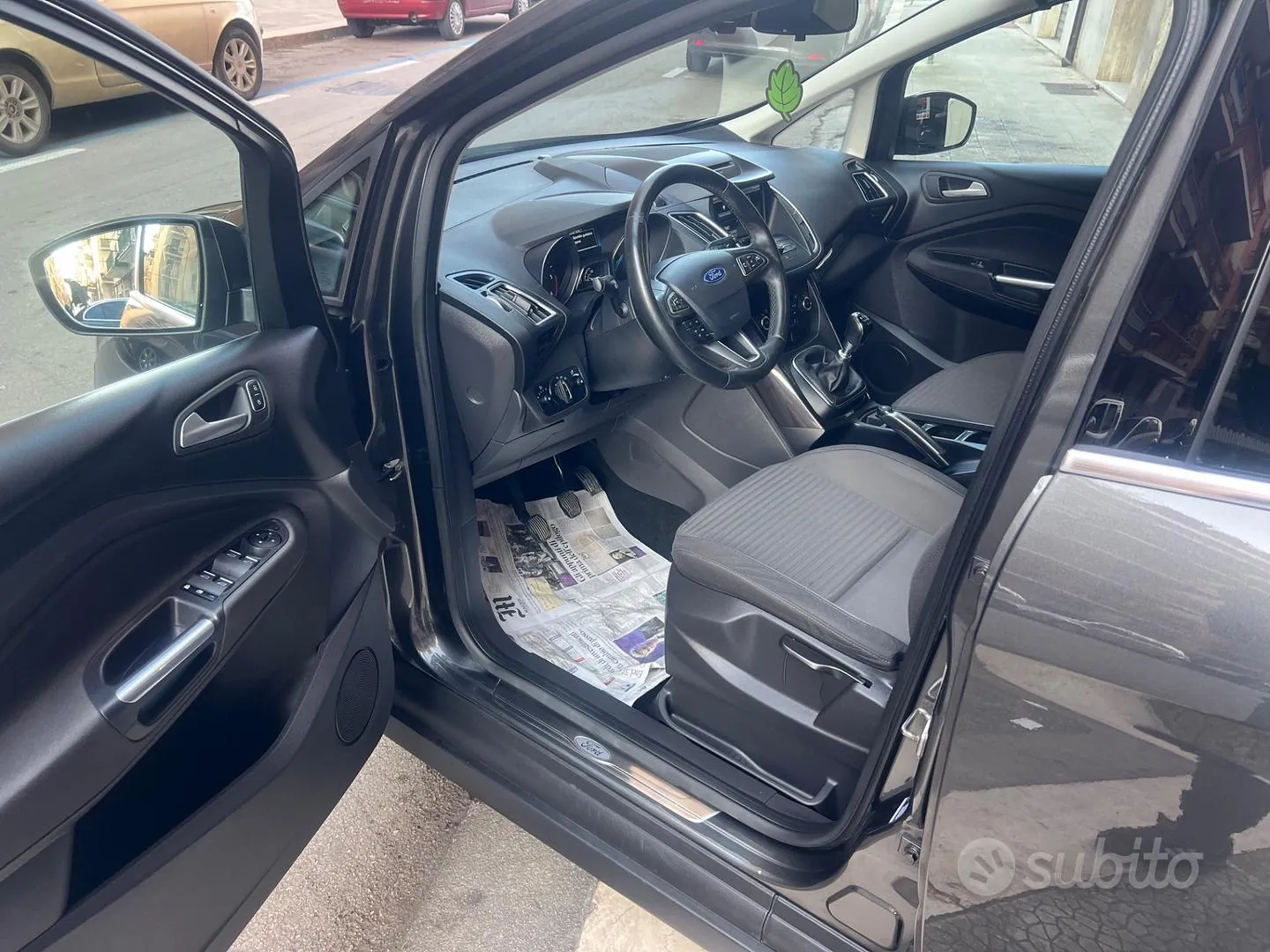 Ford C-Max 2016 photo 5