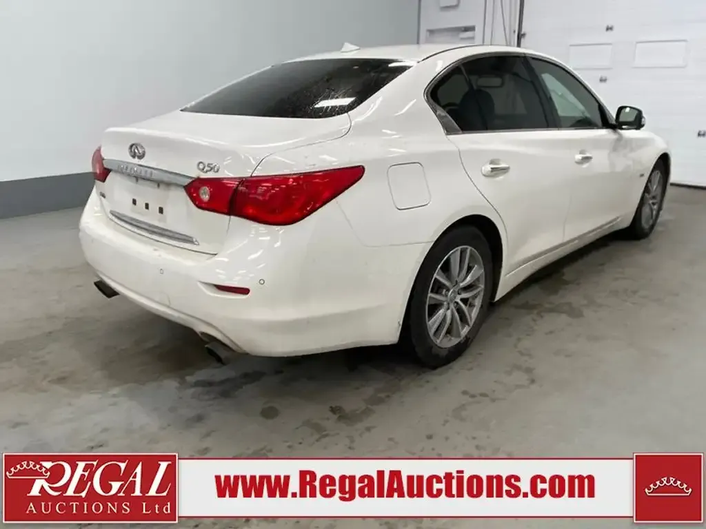 Infiniti Q50 2017 photo 3
