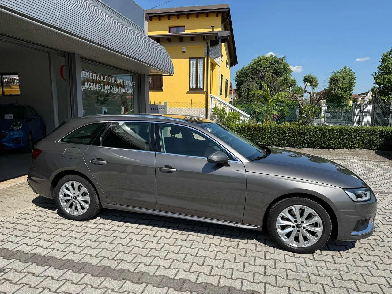 Audi A4 Avant 2021 photo 5