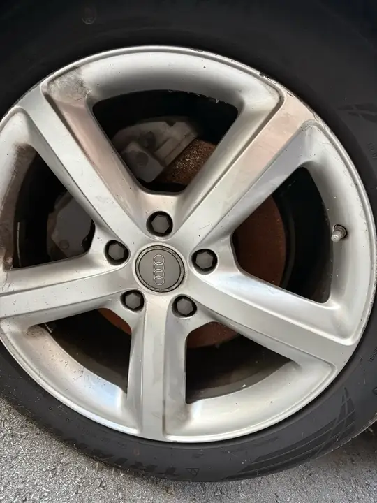 Audi Q7 2009 photo 3