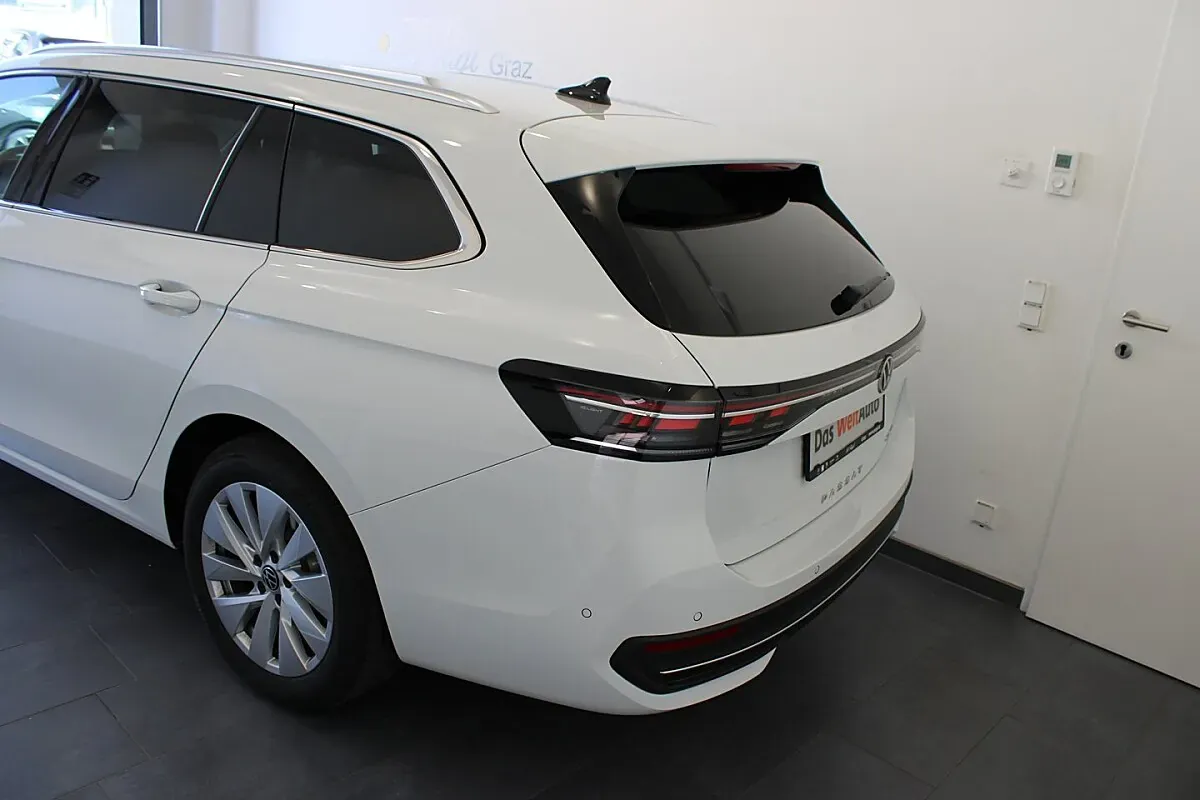 Volkswagen Passat 2026 photo 3