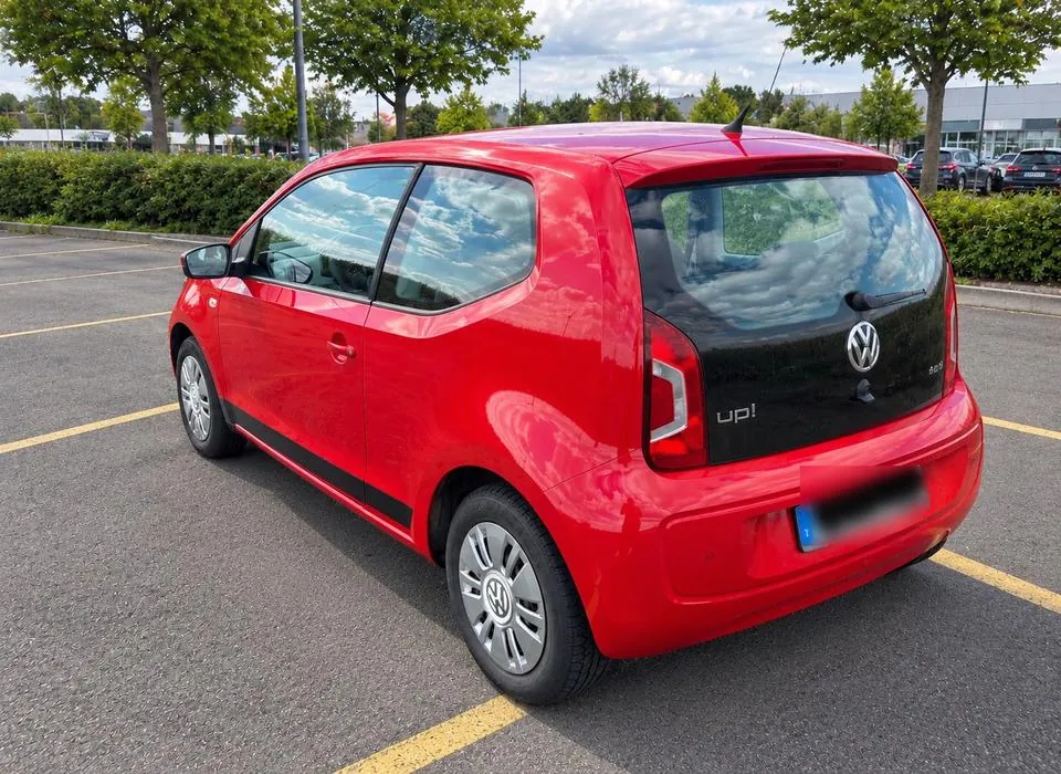 Volkswagen Up