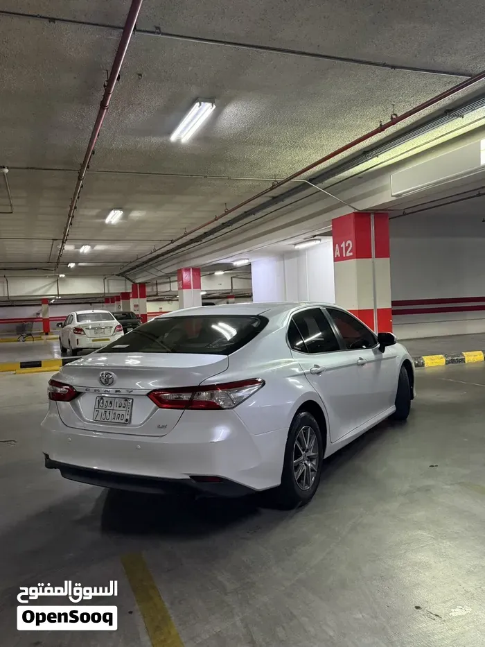 Toyota Camry 2020 photo 3