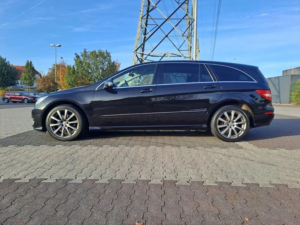 Mercedes-Benz R-Class