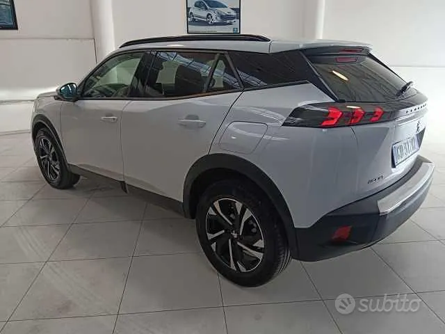 Peugeot 2008 2021 photo 3