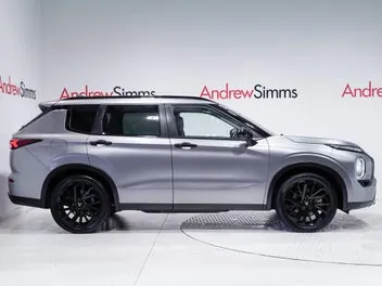 Mitsubishi Outlander 2023 photo 4