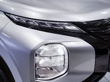 Mitsubishi Outlander 2023 photo 5