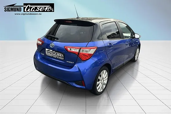 Toyota Yaris 2017 photo 5