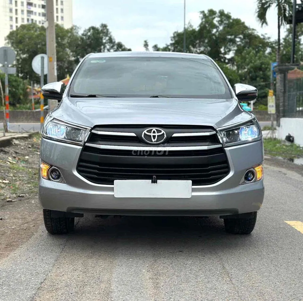 Toyota Innova 2018 photo 4