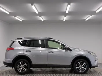 Toyota Rav4 2016 photo 3
