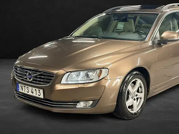 Volvo V70 2016 photo 2