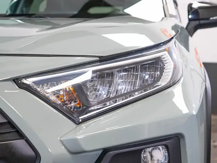 Toyota Rav4 2021 photo 4