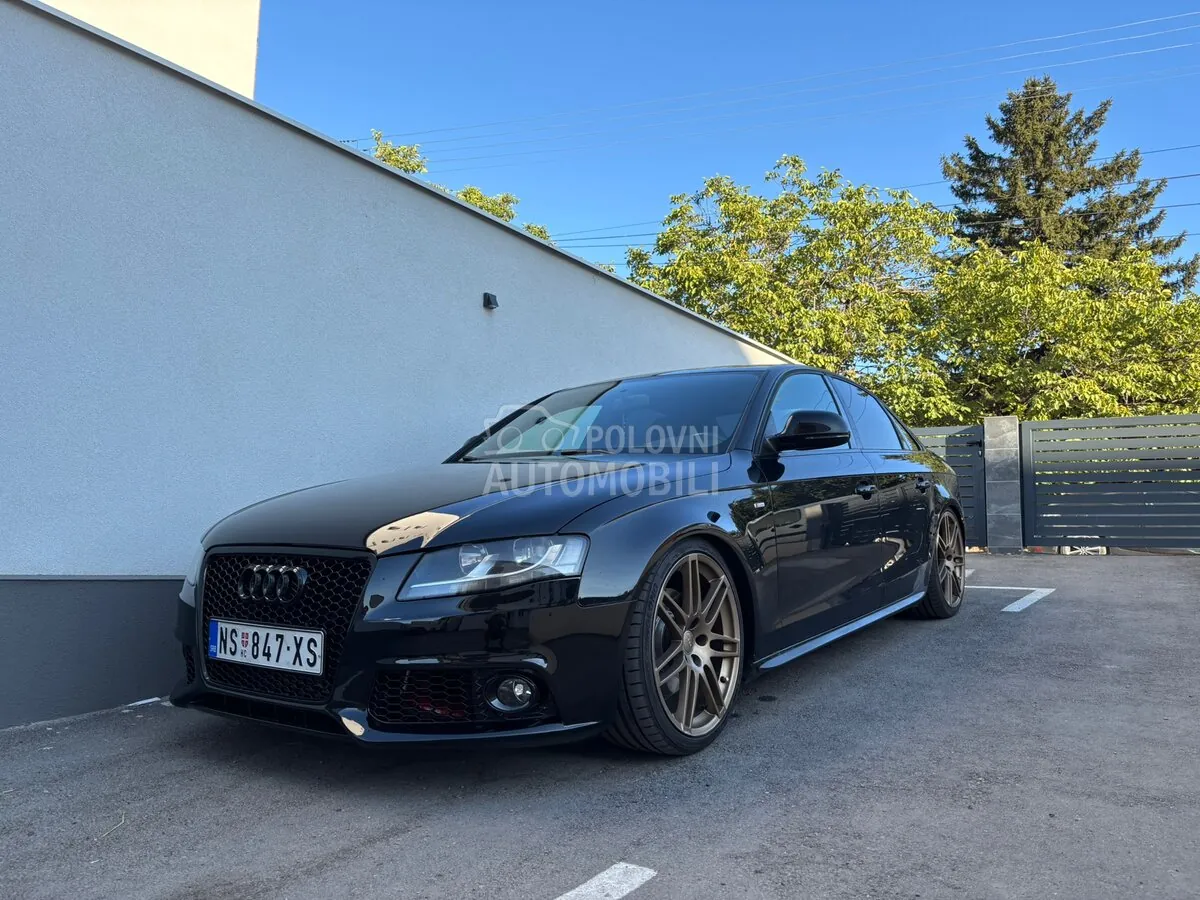 Audi A4 2010 photo 2