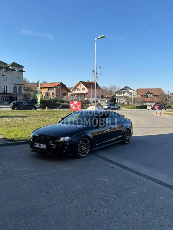 Audi A4 2010 photo 4