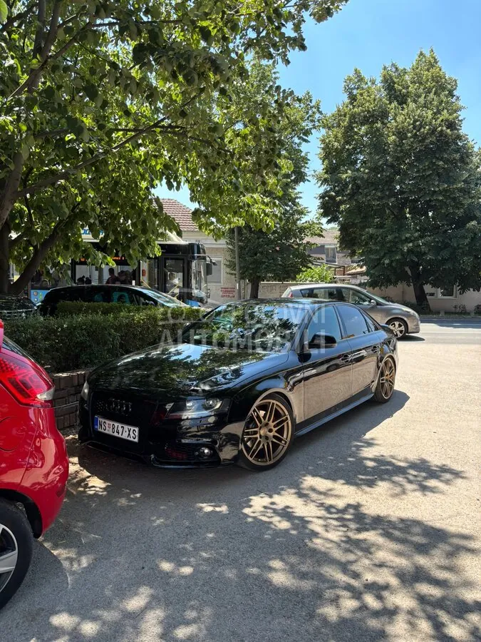 Audi A4 2010 photo 5