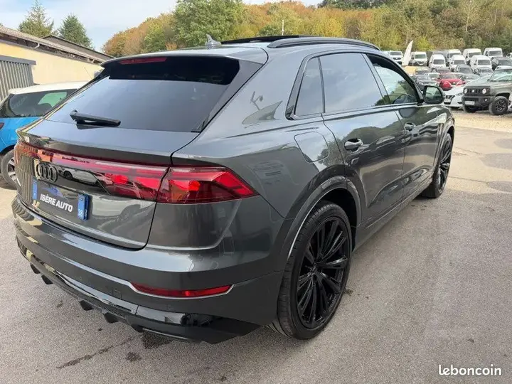 Audi Q8 2024 photo 3