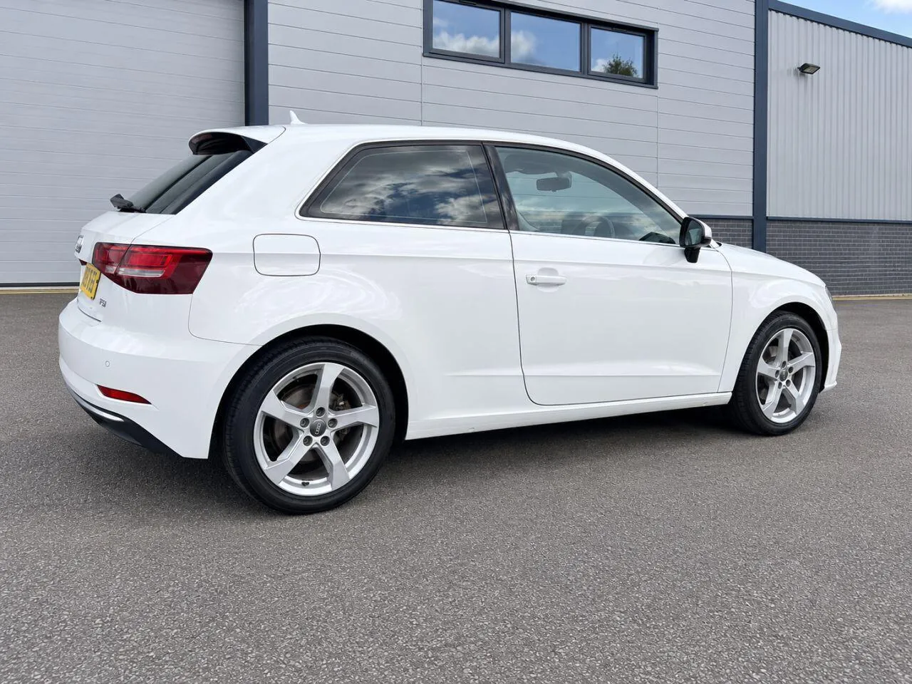 Audi A3 2016 photo 5
