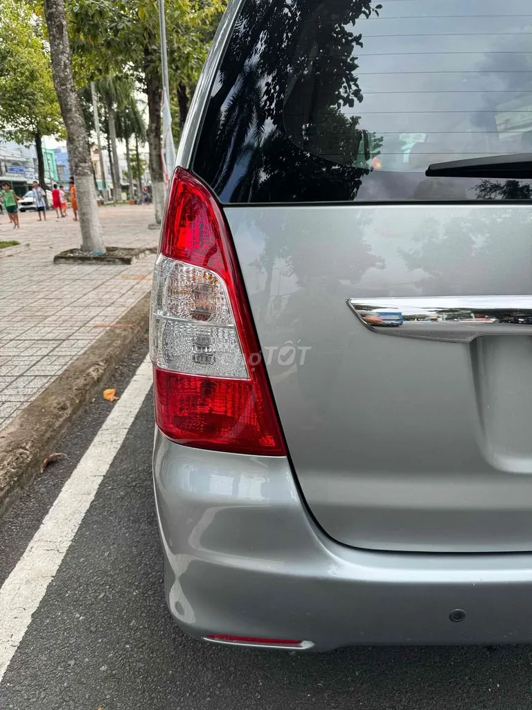 Toyota Innova 2013 photo 5