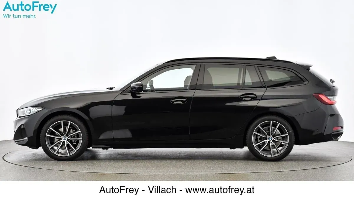 BMW 3 Series 2024 photo 3