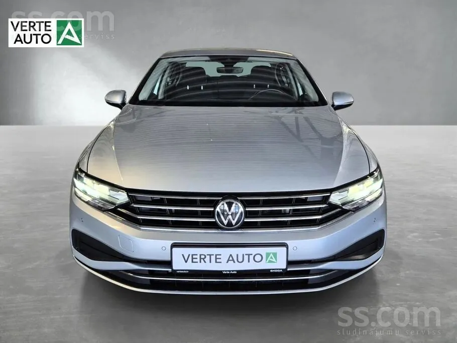 Volkswagen Passat 2022 photo 2
