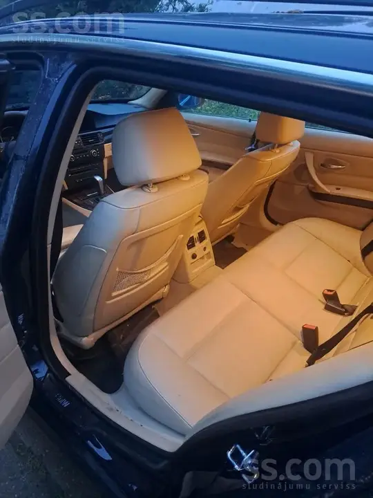 BMW 325 2007 photo 3