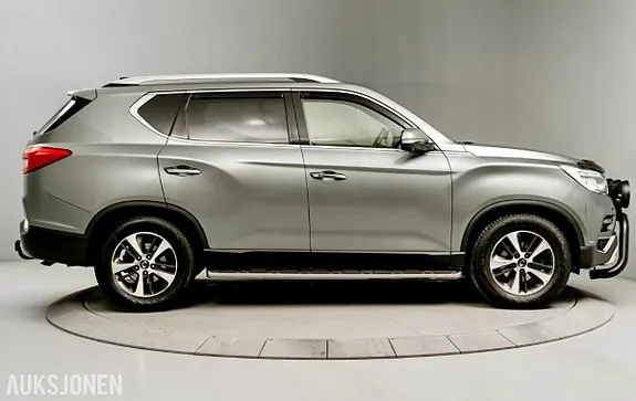 KG Mobility Rexton W 2018 photo 5
