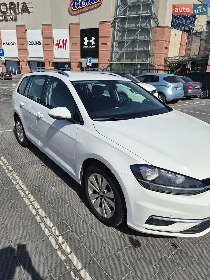 Volkswagen Golf 2017 photo 2