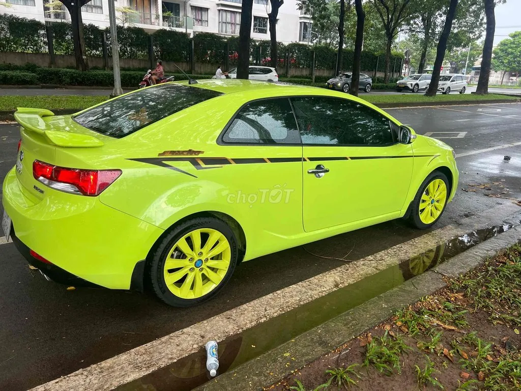 Kia Cerato Koup 2010 photo 3