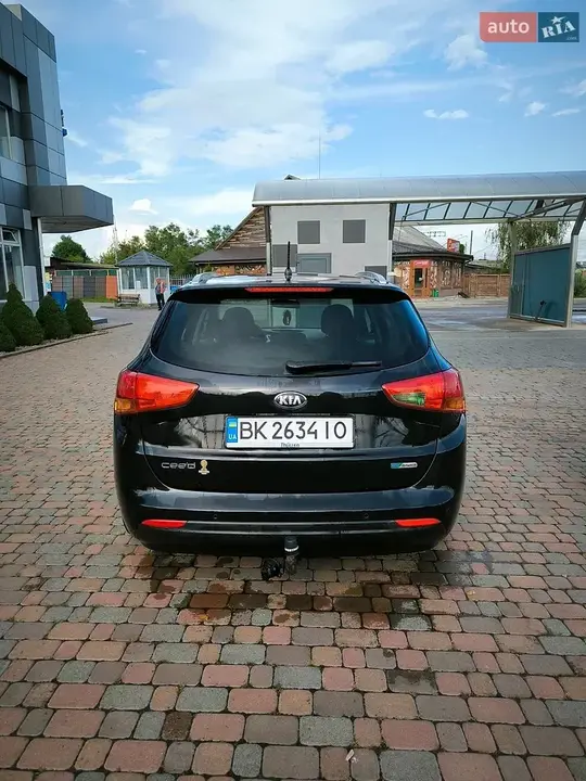 Kia Ceed 2014 photo 3