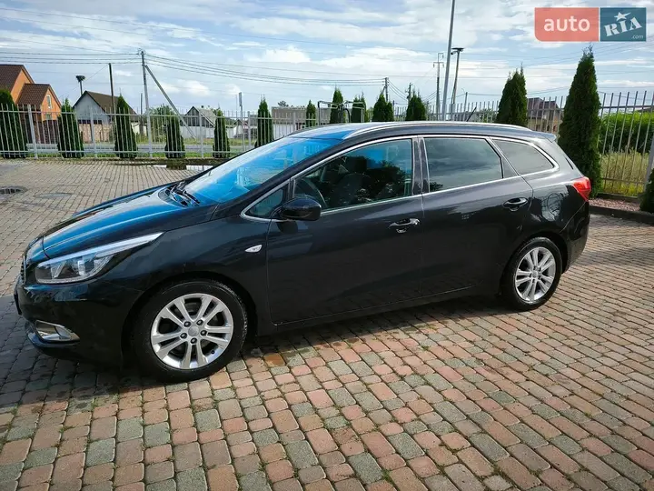 Kia Ceed 2014 photo 5