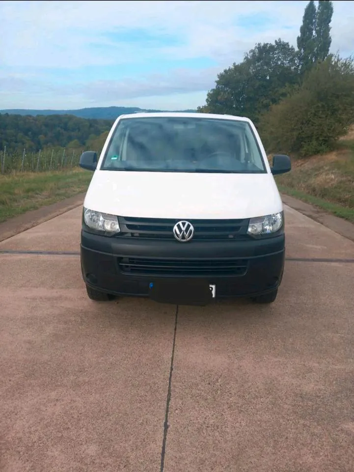 Volkswagen T5