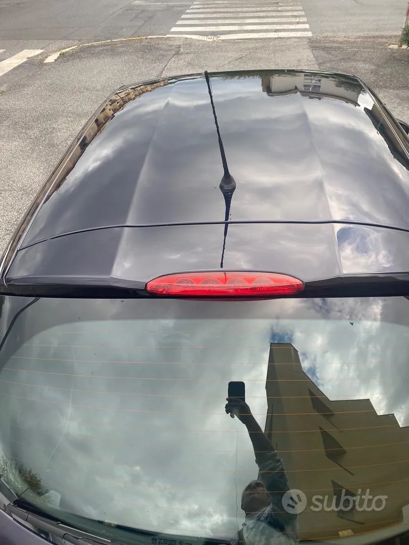 Peugeot 208 2014 photo 5