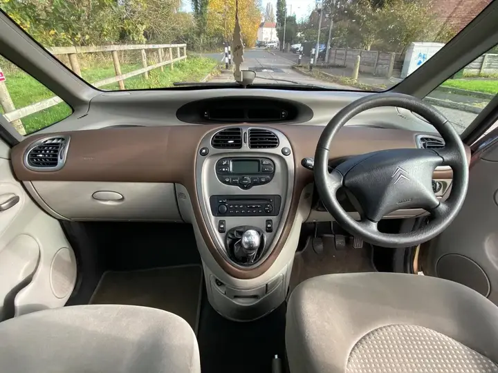 Citroen Xsara Picasso 2004 photo 5