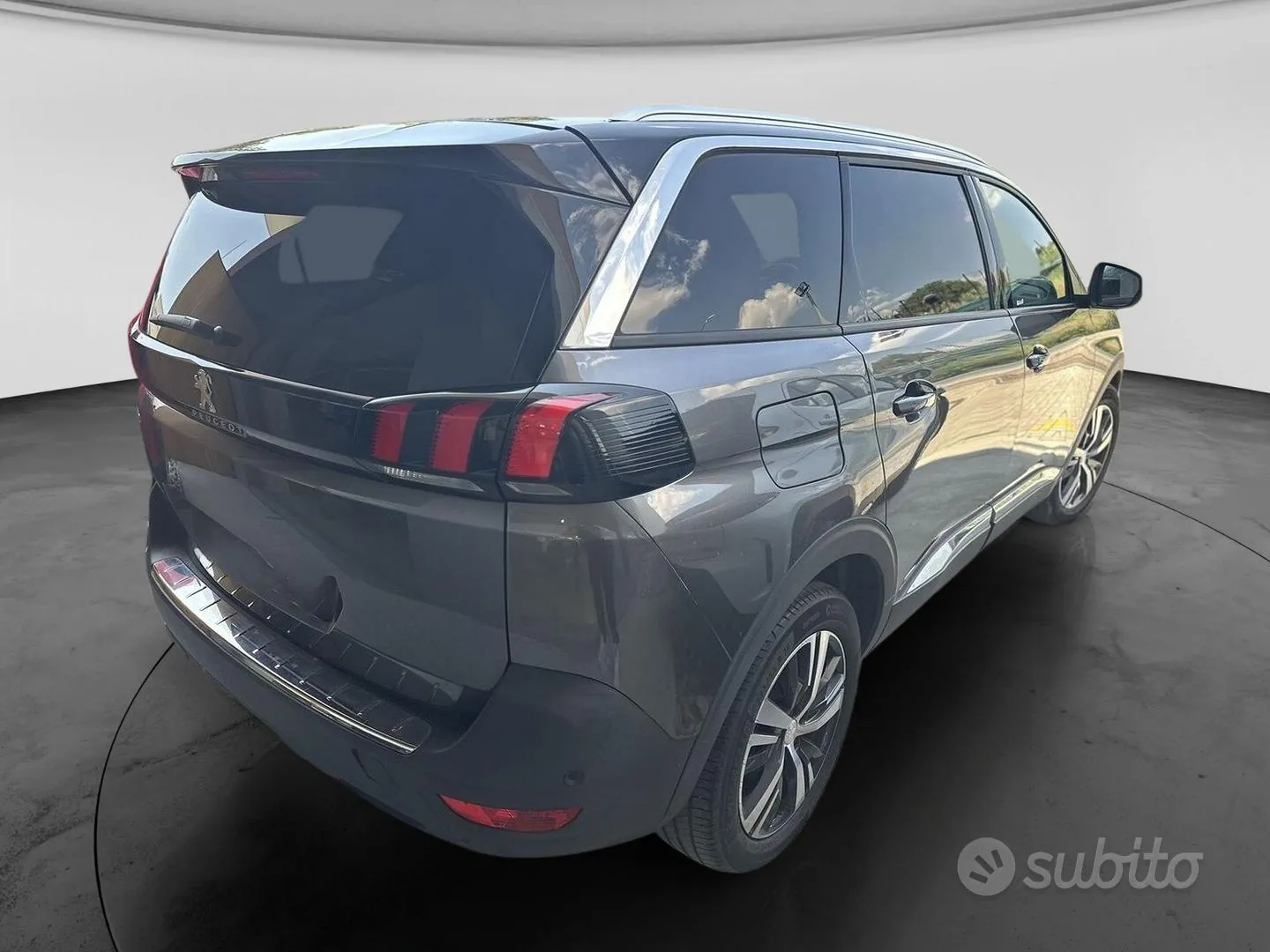 Peugeot 5008 2024 photo 3