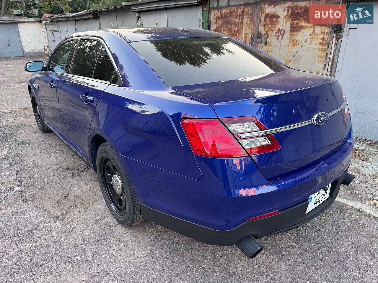 Ford Taurus