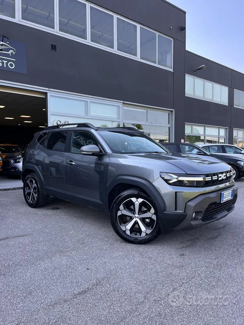 Dacia Duster 2024 photo 2