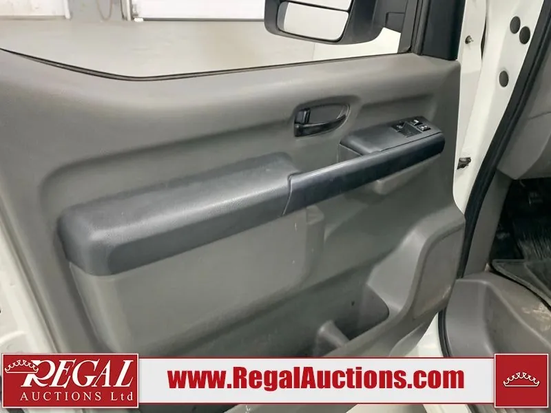Nissan Nv 2500 2017 photo 5