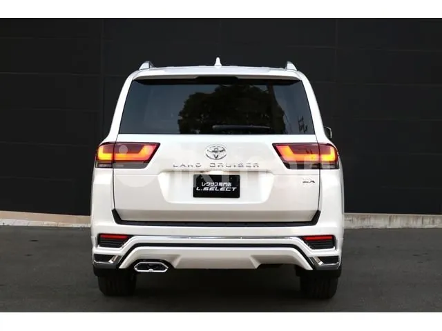Toyota Land Cruiser Sahara 2026 photo 5