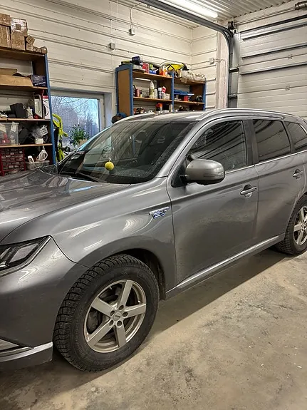 Mitsubishi Outlander 2019 photo 2