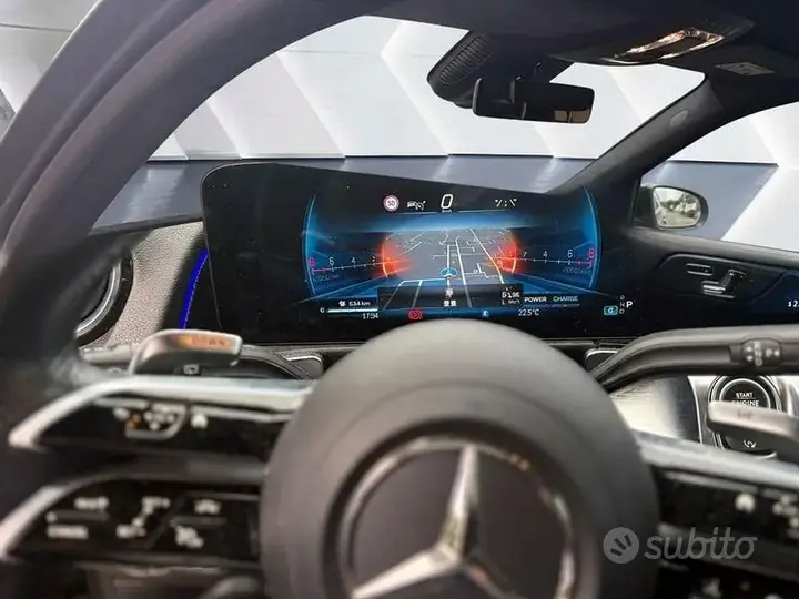 Mercedes-Benz Glb 2025 photo 4