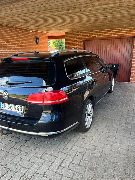 Volkswagen Passat 2011 photo 5