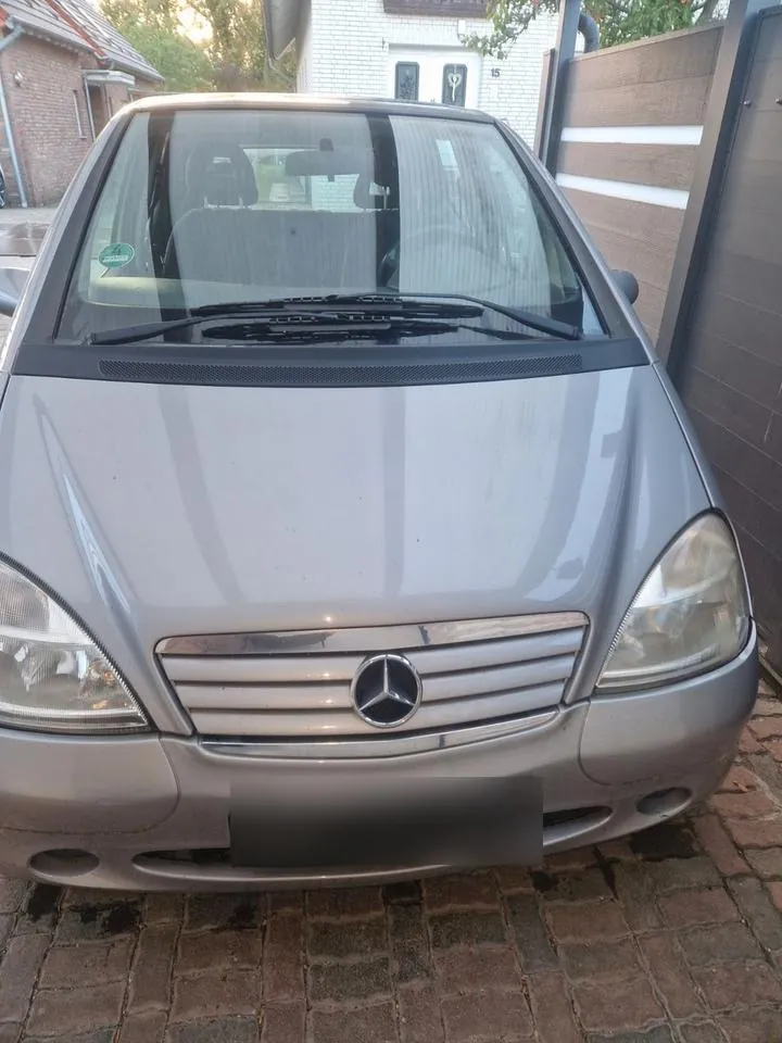 Mercedes-Benz A