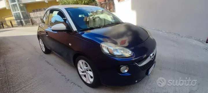 Opel Adam