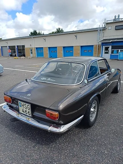 Alfa Romeo Gt 1975 photo 3