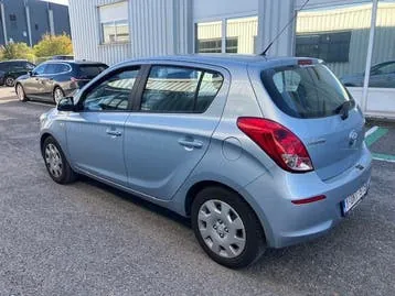 Hyundai I20