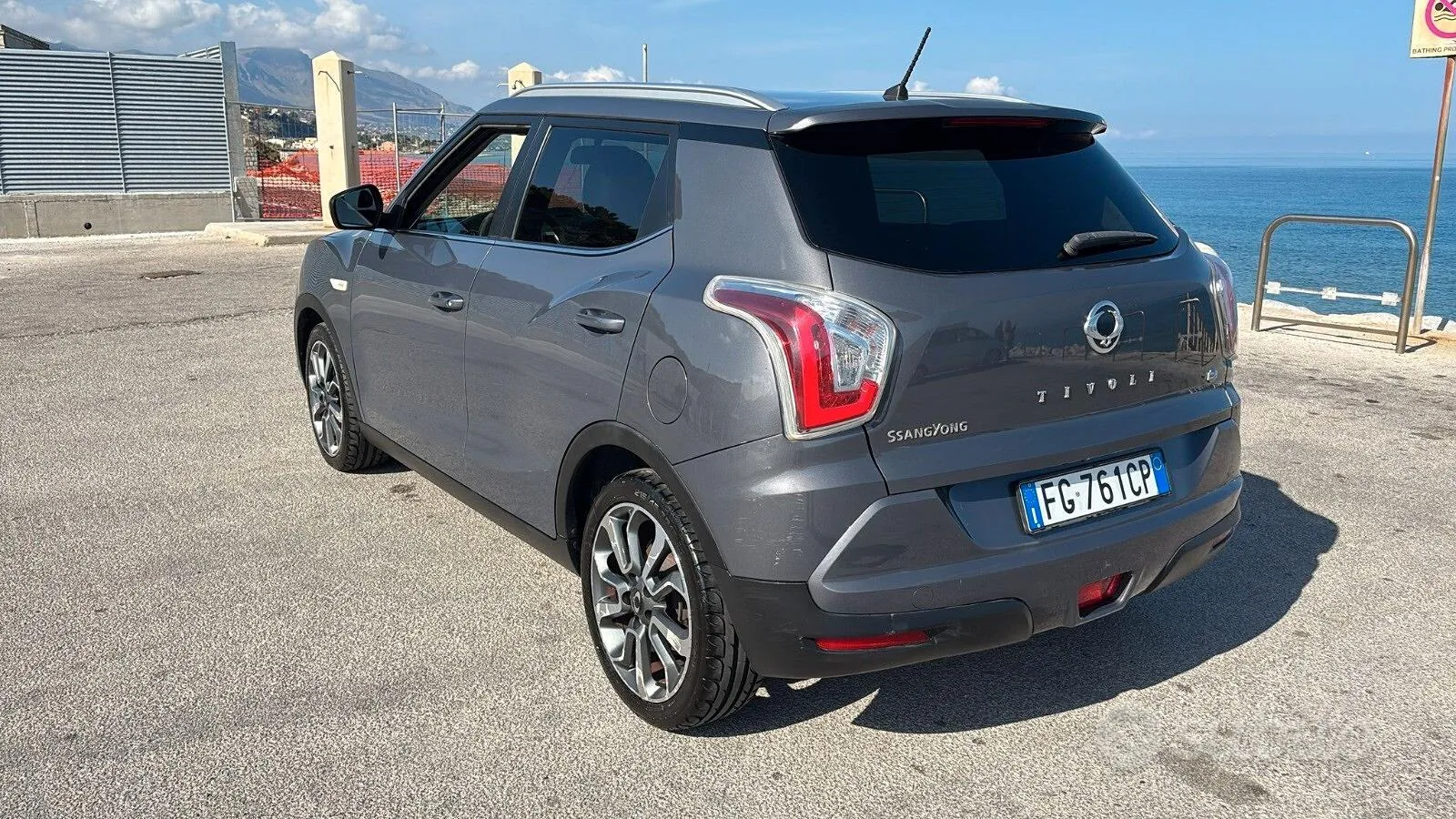 KG Mobility Tivoli 2017 photo 3