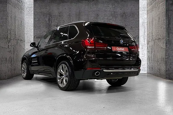 BMW X5 2015 photo 2