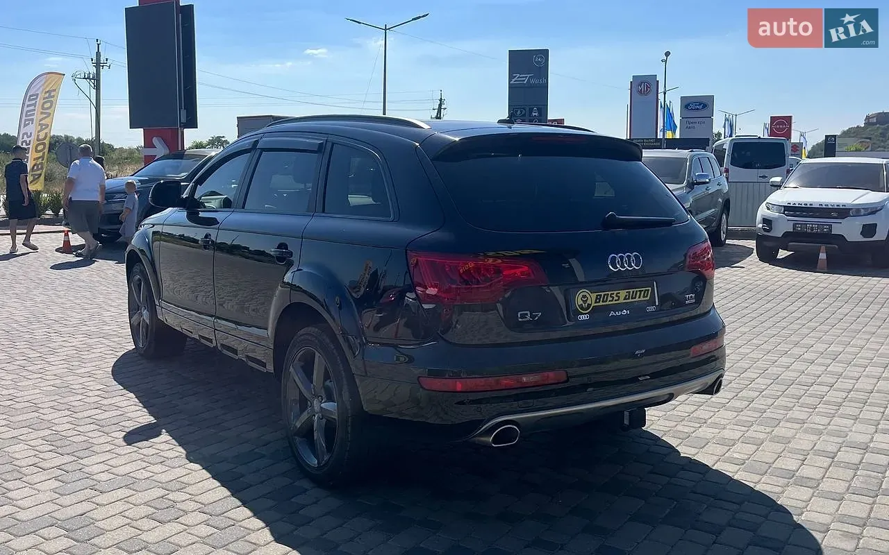Audi Q7 2015 photo 5
