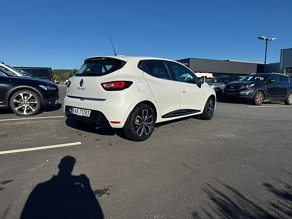 Renault Clio 2019 photo 2